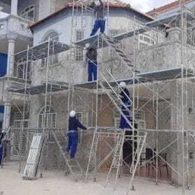 LẮP DỰNG GIÀN GIÁO – GIẢI PHÁP THI CÔNG AN TOÀN, ĐẠT CHUẨN KỸ THUẬT VÀ TIẾN ĐỘ