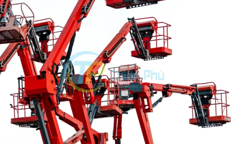 Dịch vụ cho thuê xe nâng người Boom Lift