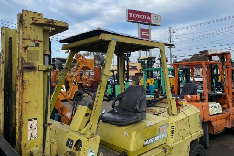 Thu mua xe nâng cũ tại TP.HCM – Bình Dương – Đồng Nai | giá cao, tận nơi, thanh toán liền tay