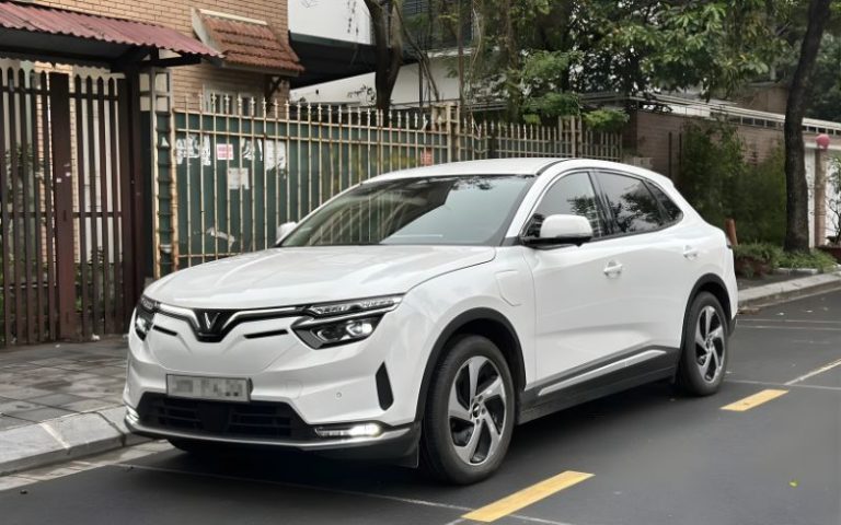 Dịch vụ cho thuê xe ô tô điện Vinfast tại Đất Mũi Cà Mau