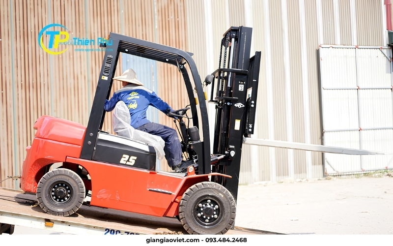 thu mua xe nâng cũ giá rẻ